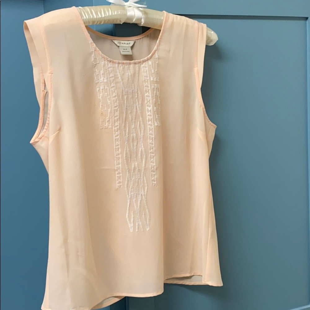 Ariat pink sleeveless blouse